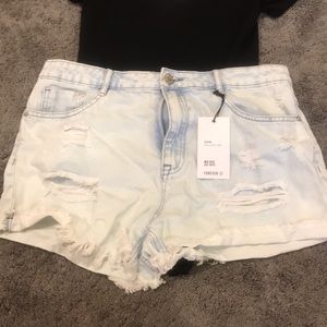 Acid washed shorts